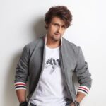 Sonu Nigam Net Worth in Rupees and Monthly Income in 2026